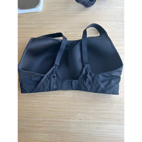 Athleta Bra 38DD Black High Neck Lightly Padded Wireless Adjustable - Picture 2 of 9